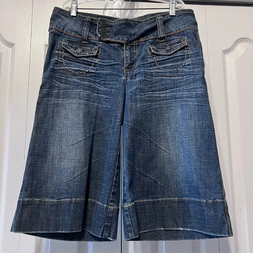 Hydraulic Long Low Mid Jean/Denim Shorts/Capris-Size 11-12 Jrs. Distressed-Comfy